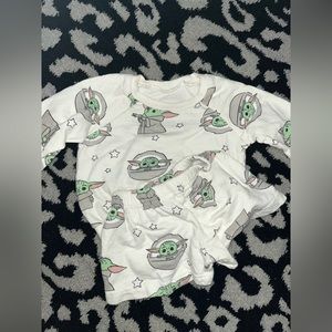Baby Yoda Outfit